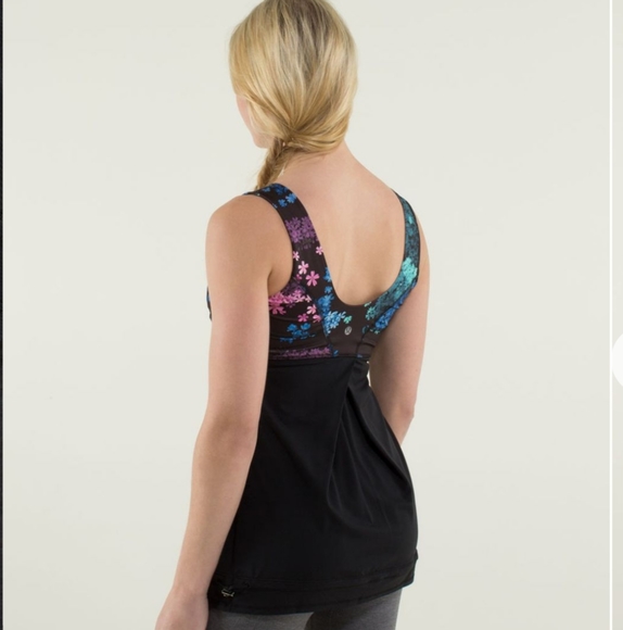 Lululemon Tank - Picture 2 of 8
